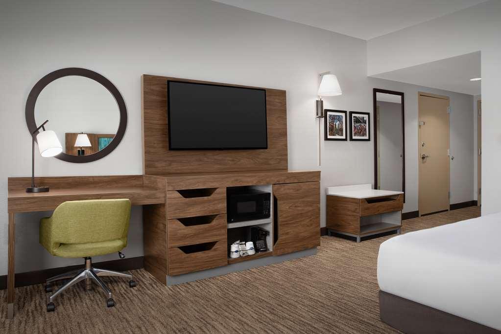 Hampton Inn & Suites-Knoxville/North I-75 Номер фото