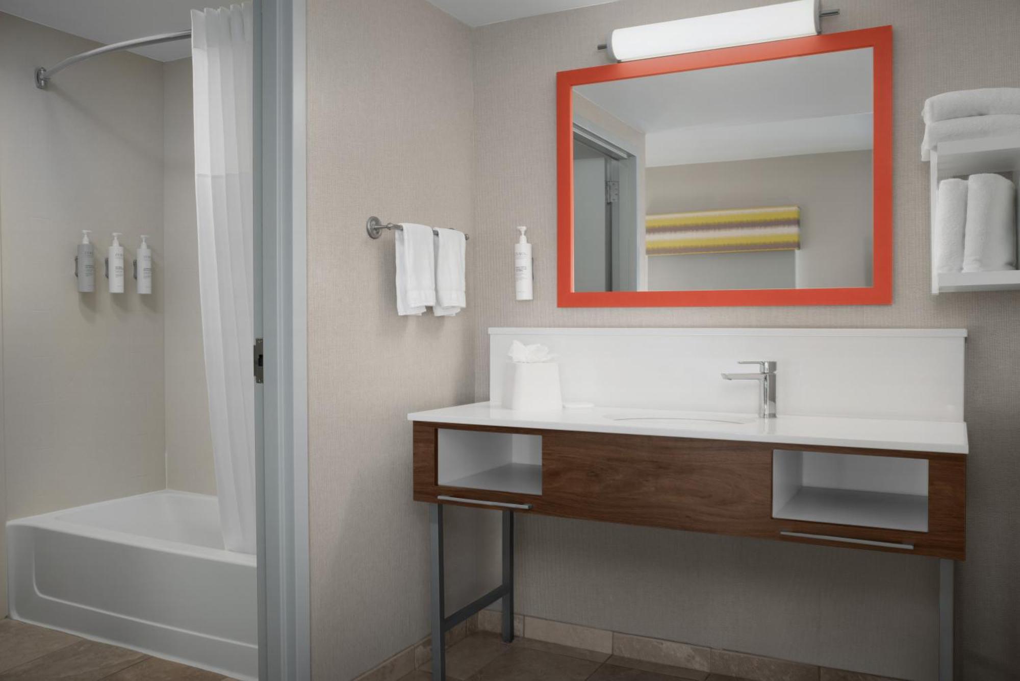 Hampton Inn & Suites-Knoxville/North I-75 Экстерьер фото